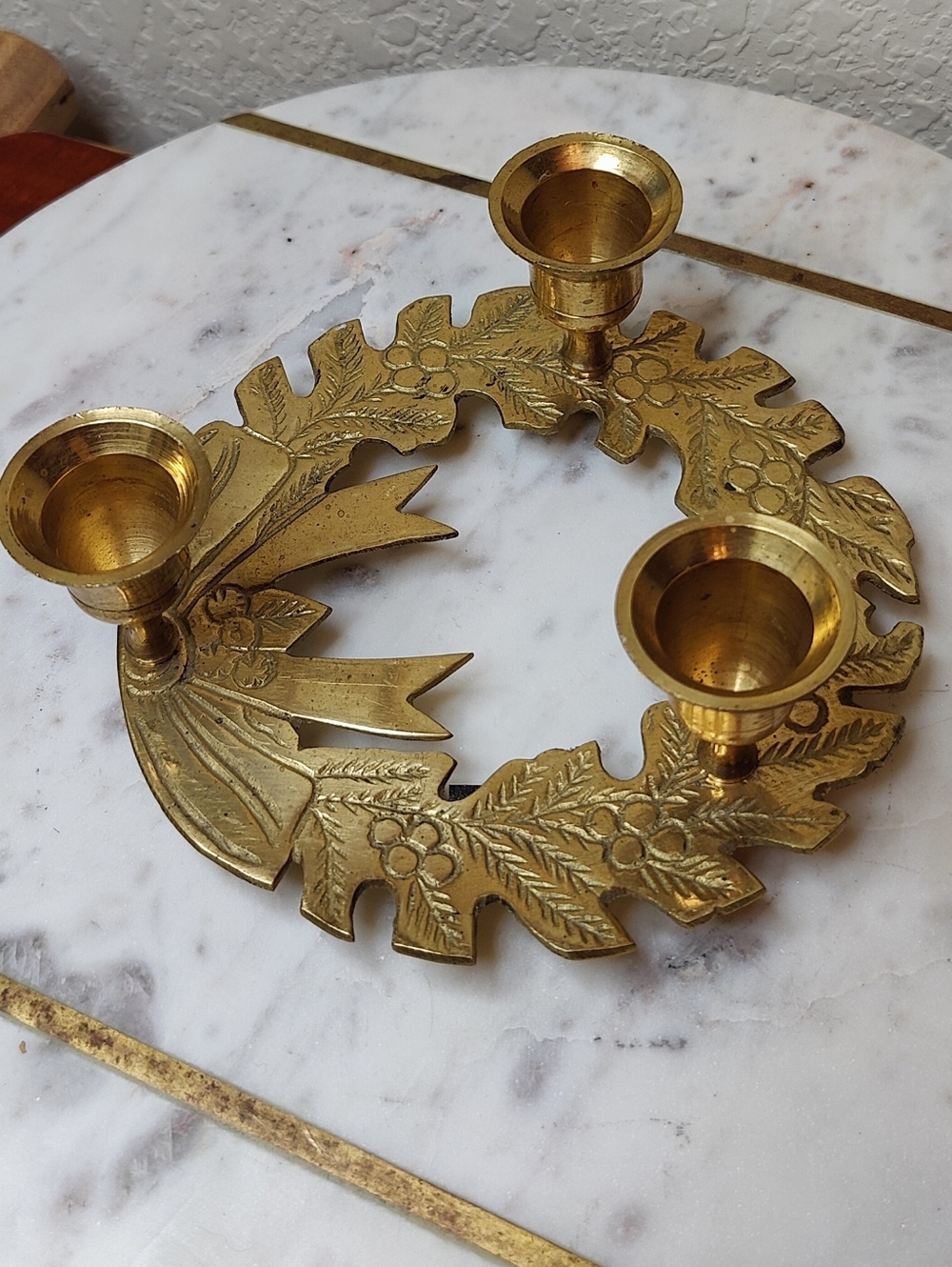 Brass Three-Arm Wreath Candle Holder - Gold